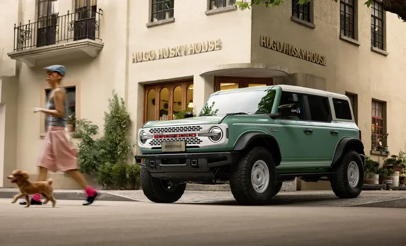 HANTOUR: Paying Tribute to the 1966 Retro Legend: Ford Bronco 1966 Pre-sale Launched