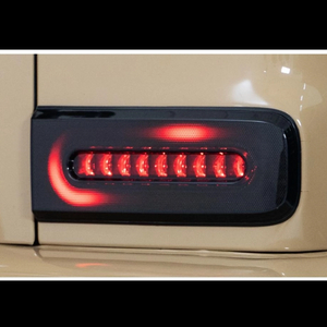 Dynamic Flow Taillight Upgrade for Benz G-Class, Sports Style with Sequential Animation.C